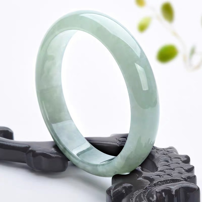 Pulseira de Jade Antiga de Mia - Lighting avaliação e preço